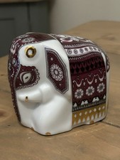 Burgundy Gold Ornate Sri Lanka Ceylon Elephant Tea Caddy Mlesna Porcelain 