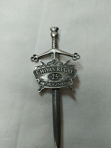 Kilt pin pewter with chivas - pin,,