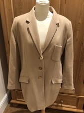 Vyella Womens Classic Camel