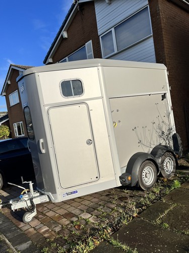 Horse trailers ifor williams - horse,