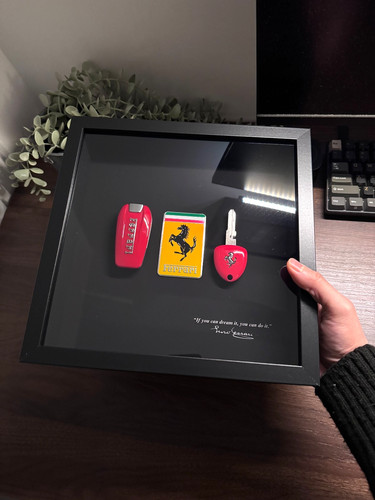 Ferrari keys frame enzo - la,