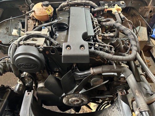 Land rover defender tdci - land,
