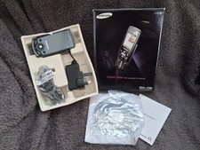 Samsung SGH-J700i Mobile Phone