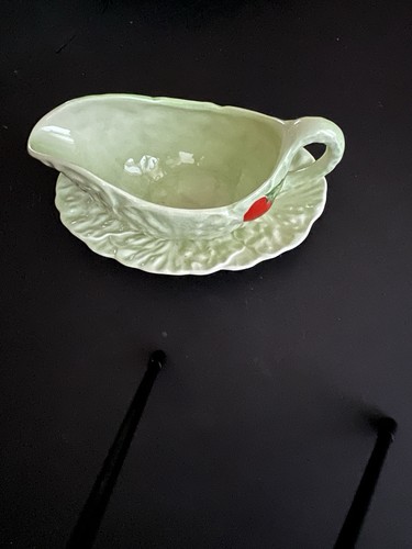 Carlton ware gravy sauce boat - carlton,