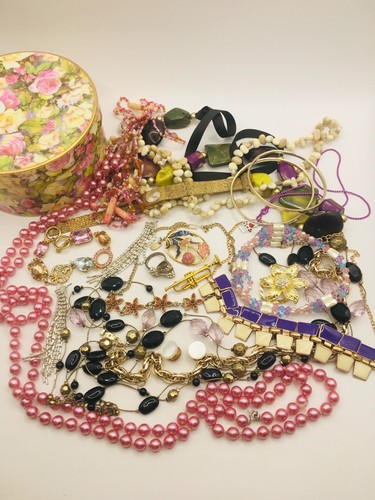 Job lot gold tone pink - job,