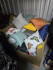  Pallets Liquidation Stock Brand New. (Cushions)