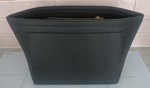 Black felt purse - felt,