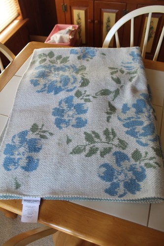 Shabby chic floral - shabby, throw