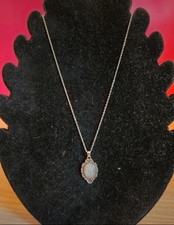 Brand New Ladies Silver Tone White Pendant Necklace