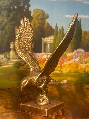 Brass eagle sculpture - eagle,