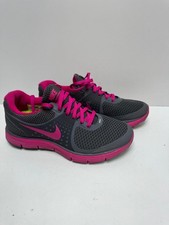 Nike LunarSwift 4 Grey/Pink Running Trainers  Sneaker Women UK 4