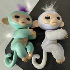 WOWWEE Fingerlings Interactive