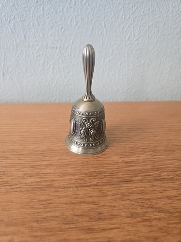 Vintage style lnaujs hand - vintage-style, hand-held