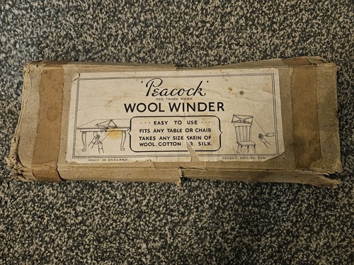 Peacock wool winder - wool, in