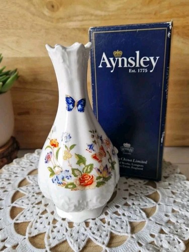 Aynsley vase cottage garden - aynsley,