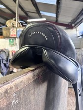 18 Inch Dressage Saddle Medium Wide AVA