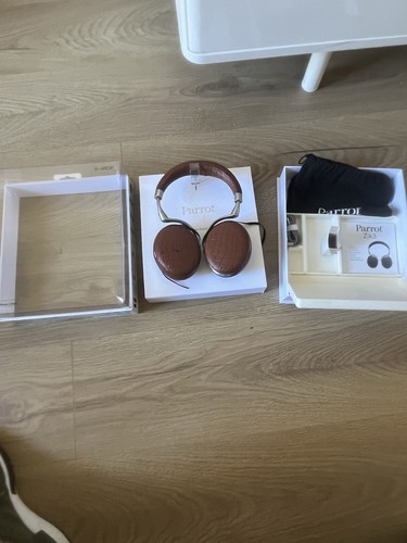 Parrot zik starck - 3, by