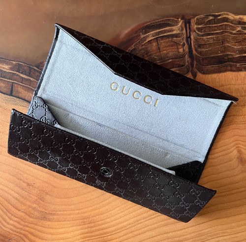 Gucci tri fold - fold, case
