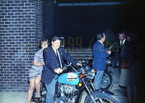 1973 motorcycle show triumph - motorcycle,