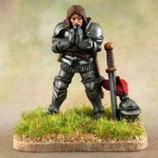 Medieval Paladin Praying 28mm