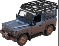 43321 1/32 Britains Muddy Land Rover Defender *NEW* 1.32 Boxed