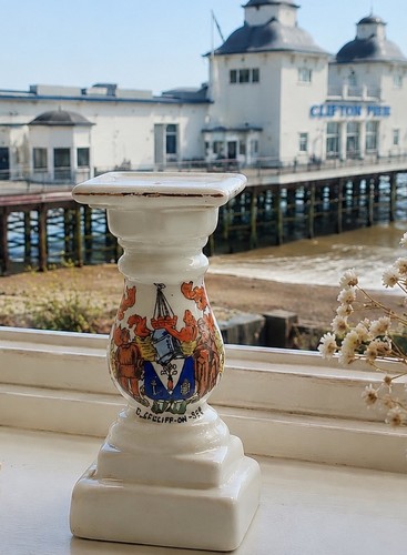 Vintage clifton sea crested - vintage, clifton-on-sea