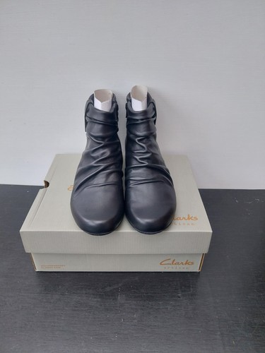 Clarks matron ella black - matron,