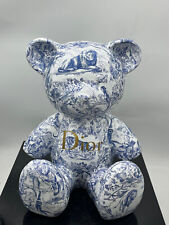 Dior, limited teddy, design