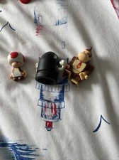 NINTENDO MARIO K'NEX FIGURES