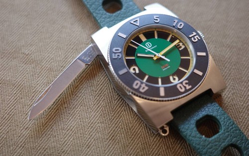 Dreamer safari survival watch - safari,