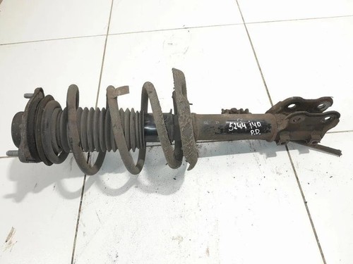 Hyundai i40 front right - cw,