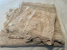 Beautiful VINTAGE Crocheted