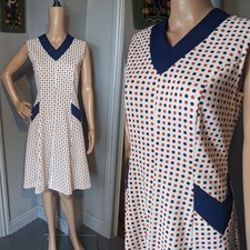 Vintage Co-op 70s Navy Red Spot Crimplene Sun A Line Shift Dress 10 12 38