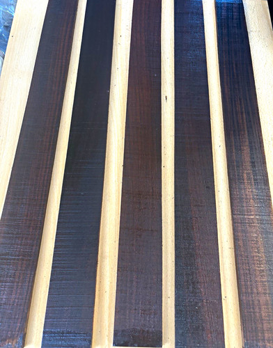 Indian rosewood guitar - indian, finger