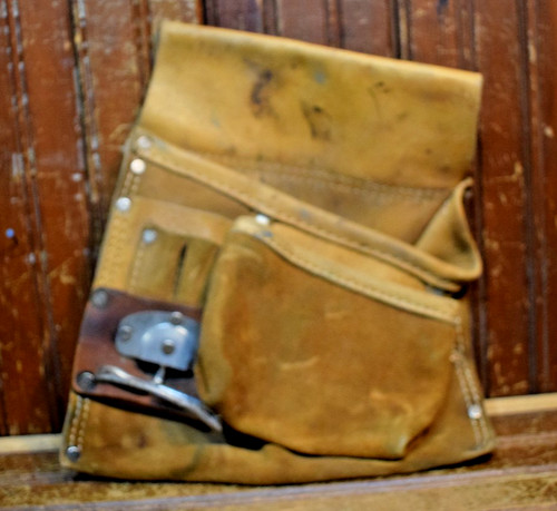 Tanned leather belt nail - tanned, pouch
