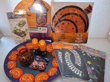 Halloween Party Table Decorations Cake Stands Cupcake Cases Platter Lantern