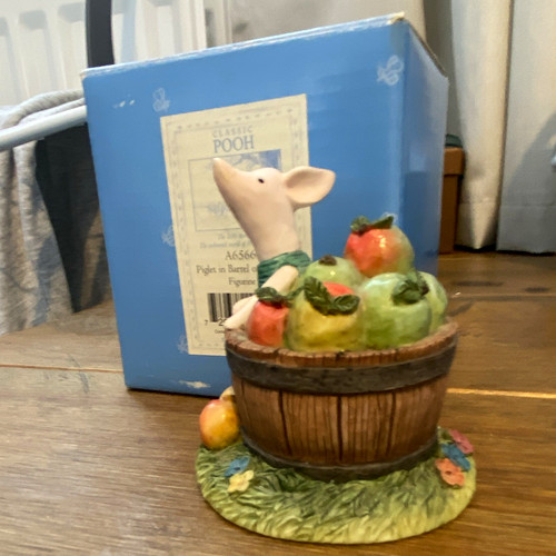 Enesco disney classic pooh - disney,