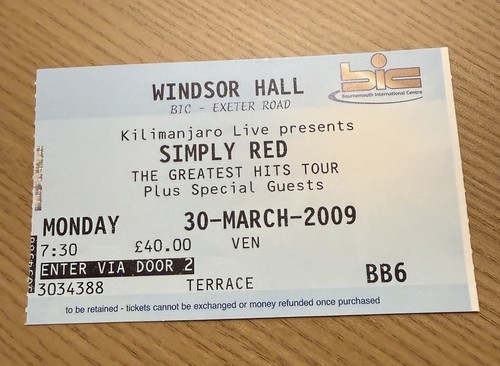 Simply red rare - red, concert