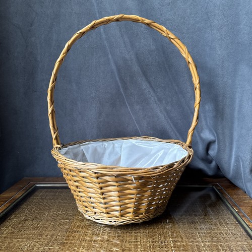 Vintage wicker basket - vintage, carry