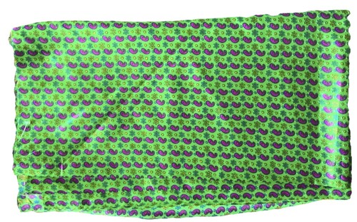 Gorgeous vintage fabric - gorgeous,