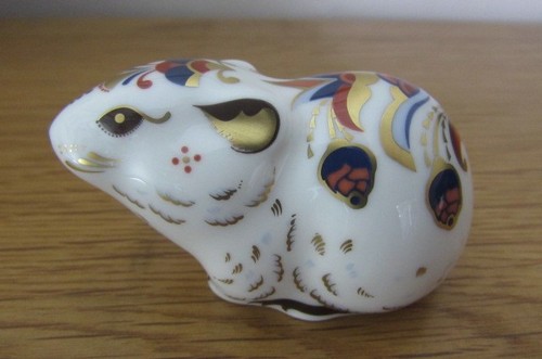 Royal crown derby collectors - crown,