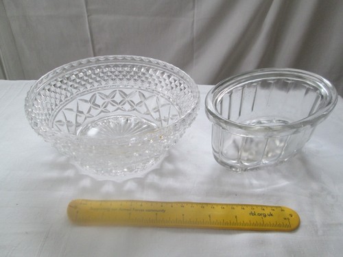 Vintage glass fruit bowl and