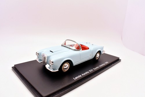 Scale model car lancia - 1:43,