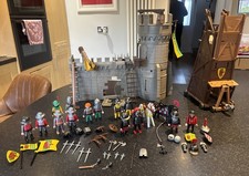 Playmobil Knights Assault Castle 3123 USED