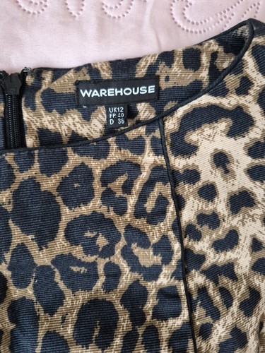 Warehouse cheetah leopard - warehouse, cheetah/