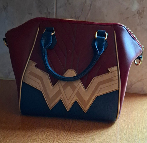 Loungefly wonder woman justice - loungefly,