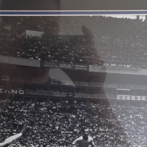 Gordon banks signed original - gordon,