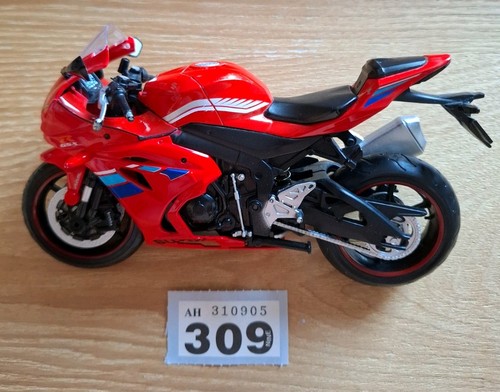 309 suzuki gsx1000 - 1:12,