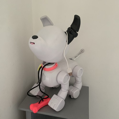 Wowwee dog interactive robot - dog-e,