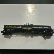 Broadway Limited N Gauge Cryogenic Tank Car 2 Pack Air Products 3721